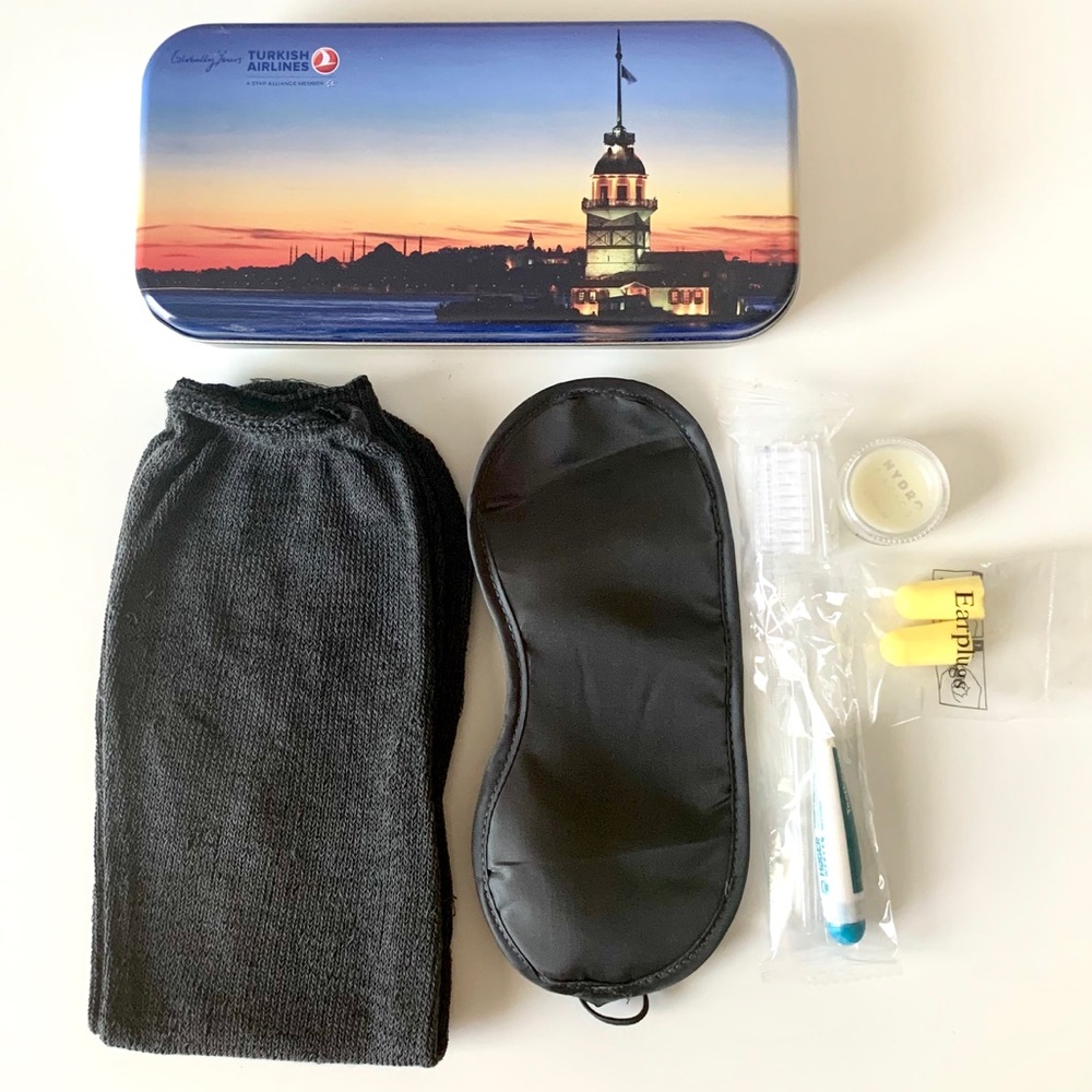 NWT Turkish Airlines Amenity Kit